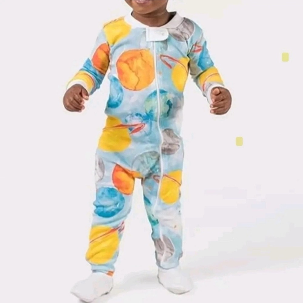 Burt's Bees Baby Sleeper Zip Up Footed Outer Space Pajamas Size 12M NWT